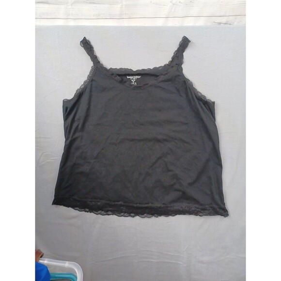 Y2K Woman Within Black Spaghetti Strap Top Sz 30/32 - 3X Cami Lace Trim Hem - Picture 1 of 7